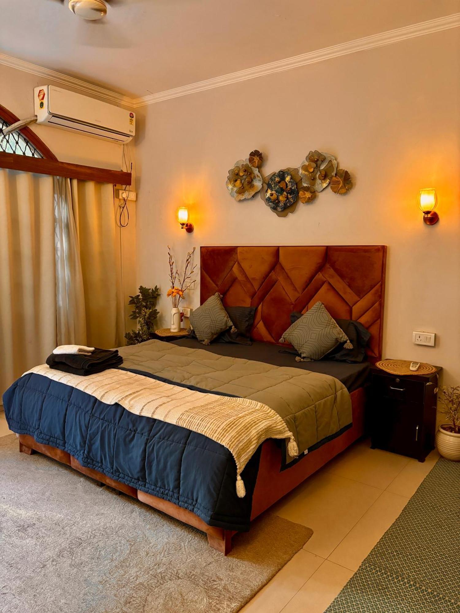 Atharva'S Homestay By Goaround Homes - Nehru Enclave Metro, South Delhi Yeni Delhi Dış mekan fotoğraf